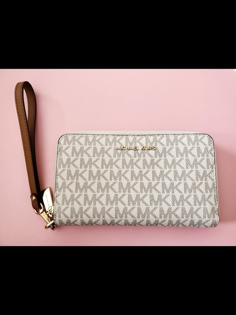 NWT Michael Kors Jet Set Signature Logo Wristlet Wallet in Vanilla/Acorn